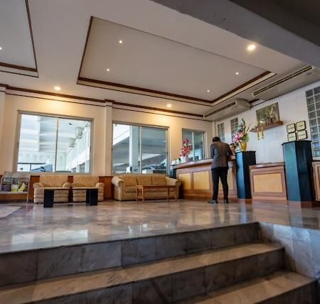 Golden House Service And Apartment Районг Экстерьер фото
