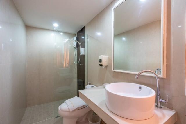 Golden House Service And Apartment Районг Экстерьер фото